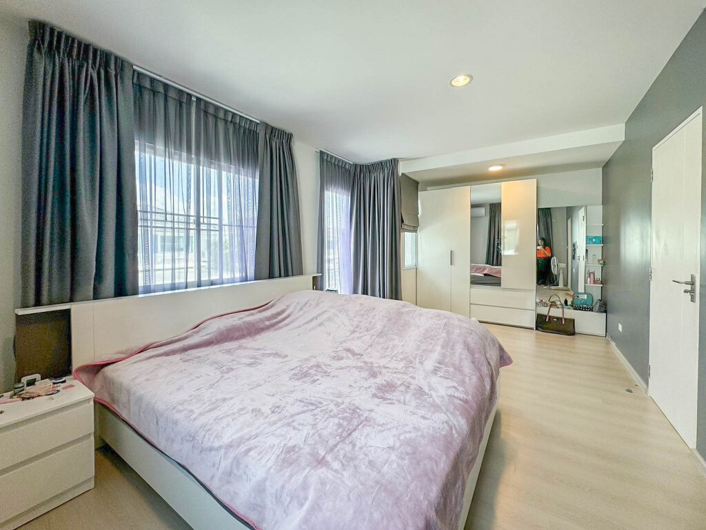 บ้านแฝด วิลลาจจิโอ ปิ่นเกล้า-ศาลายา นนทบุรี บางกรวย ศาลากลาง 3890000