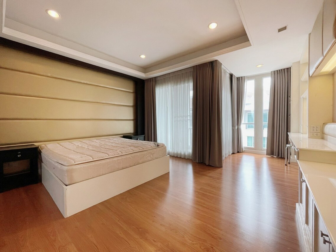 ทาวน์เฮ้าส์ บ้านกลางเมือง สาทร-ตากสิน กรุงเทพมหานคร จอมทอง บางค้อ 6290000