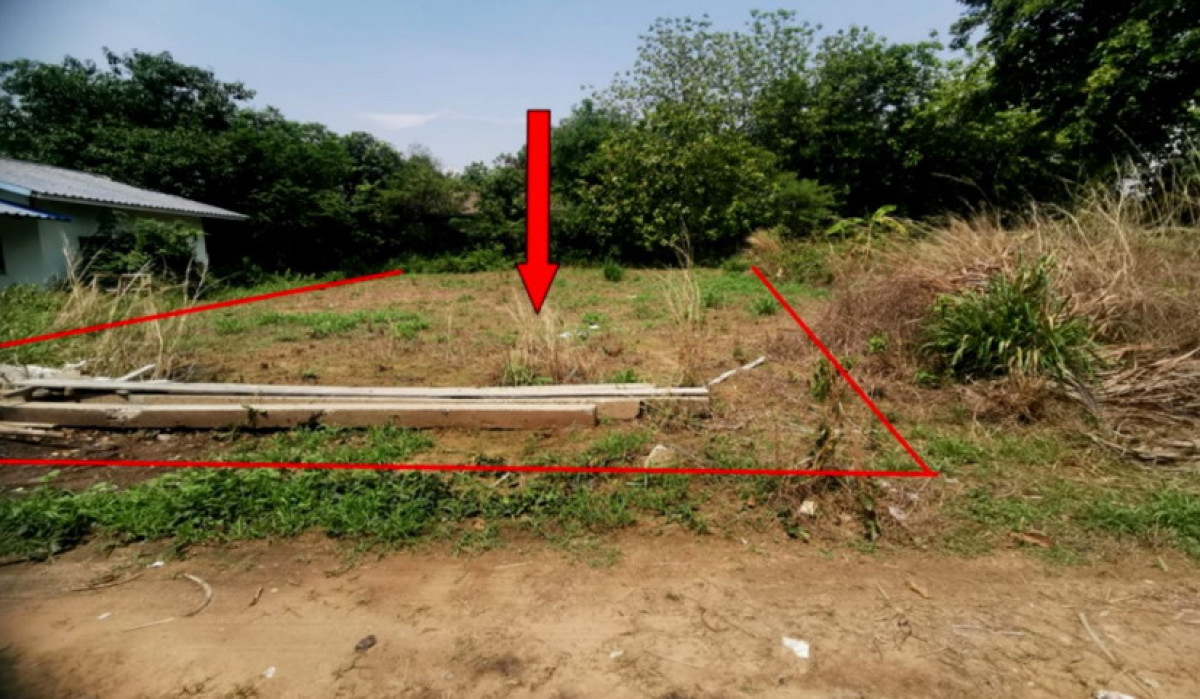 Residential land/lot Ubon Ratchathani Sawang Wirawong Tha Chang 90000