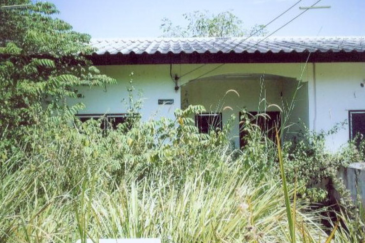 ที่ดินเปล่า อุบลราชธานี พิบูลมังสาหาร โนนกลาง 196500