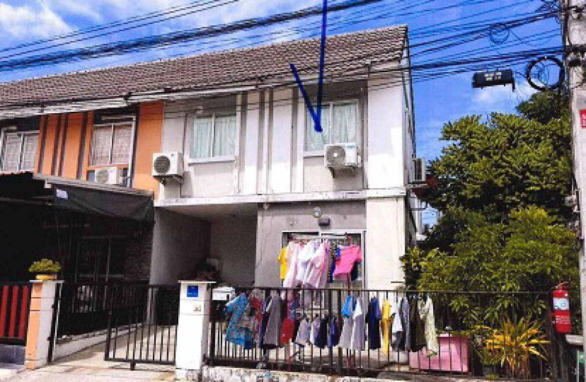 Townhouse Samut Prakan Mueang Samut Prakan Thai Ban Mai 1194575