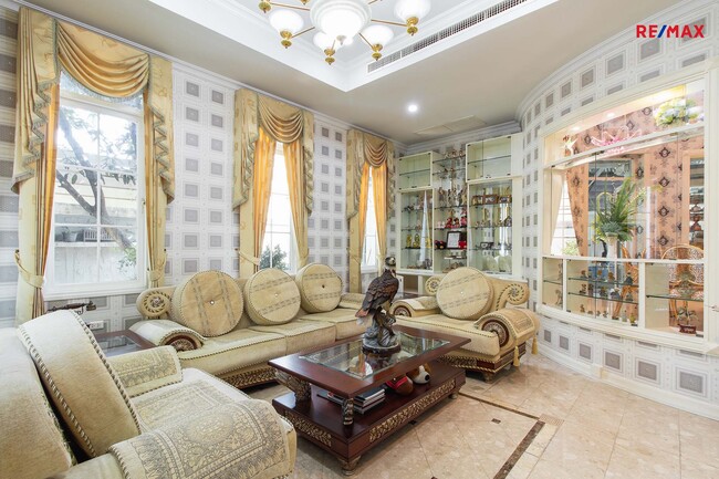 บ้านเดี่ยว นาราสิริ สาทร วงแหวน กรุงเทพมหานคร บางแค หลักสอง 42800000