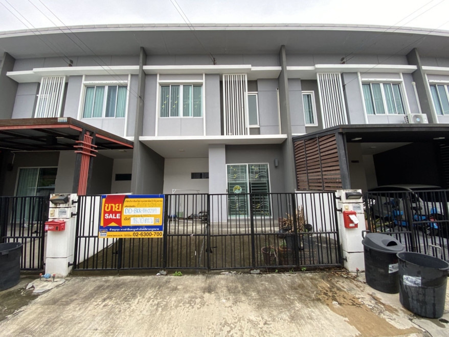 Townhouse Bangkok Lat Krabang Thap Yao 2625000