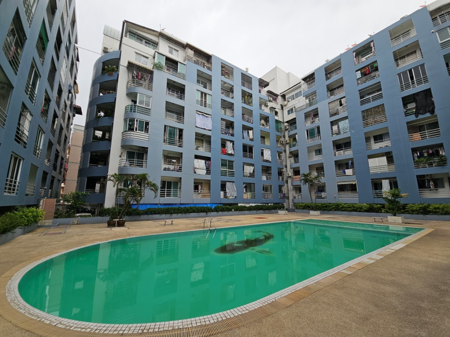 Condominium Bangkok Huai Khwang Sam Sen Nok 816000