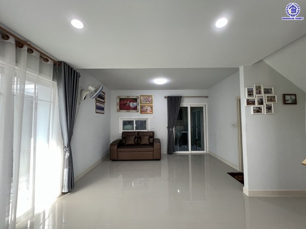 ทาวน์เฮ้าส์ เดอะวิลเลจ กาญจนาภิเษก-ราชพฤกษ์ 2 นนทบุรี ไทรน้อย ไทรน้อย 3490000