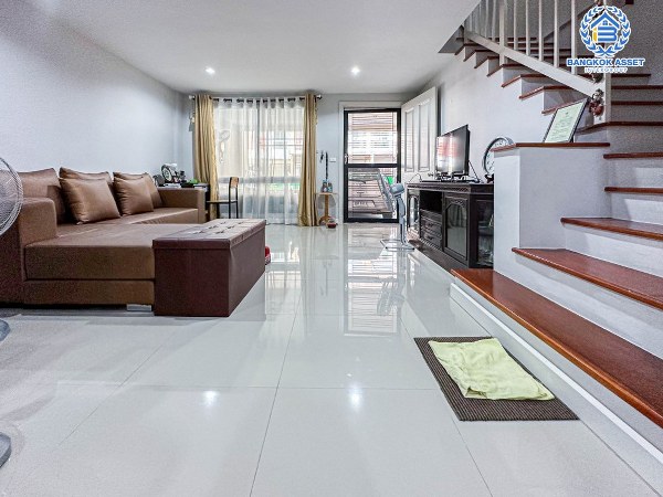 ทาวน์เฮ้าส์ พลัสซิตี้พาร์ค งามวงศ์วาน 25 นนทบุรี เมืองนนทบุรี ท่าทราย 3990000