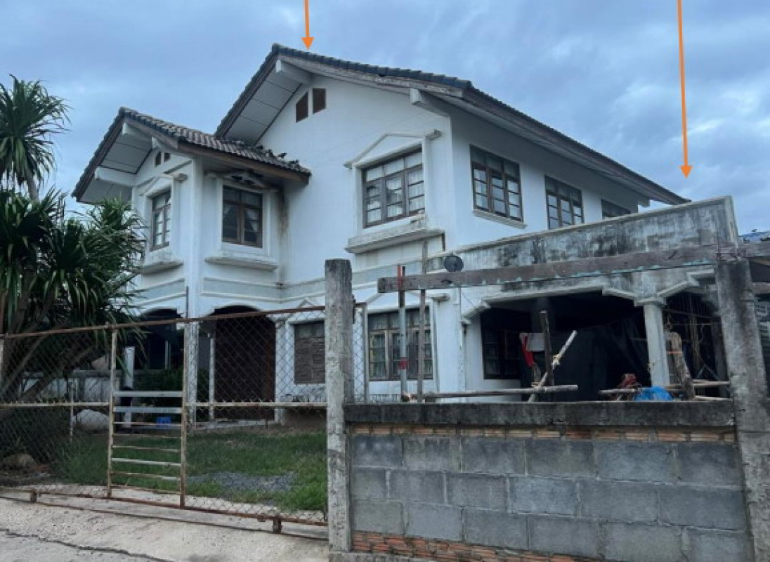 Single house Ubon Ratchathani Warin Chamrap Saen Suk 2001080
