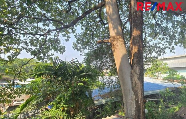 ทาวน์เฮ้าส์ บ้านสวนริมคลอง บางมด กรุงเทพมหานคร จอมทอง บางมด 3790000