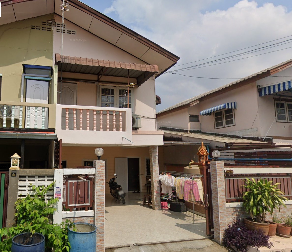 บ้านแฝด คู่ขวัญ หรรษา กรุงเทพมหานคร หนองแขม หนองแขม 2000000