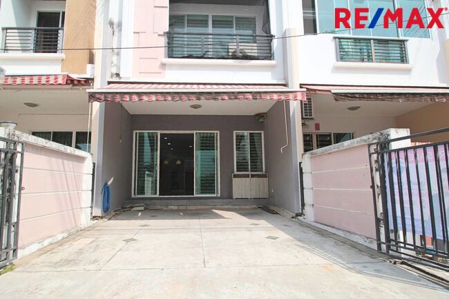 ทาวน์เฮ้าส์ บ้านกลางเมือง สาทร ตากสิน 2 กรุงเทพมหานคร จอมทอง บางค้อ 5700000