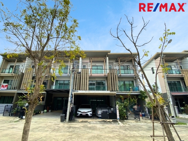 ทาวน์เฮ้าส์ Town Avenue Rama 2 Soi 30 กรุงเทพมหานคร จอมทอง บางมด 3990000