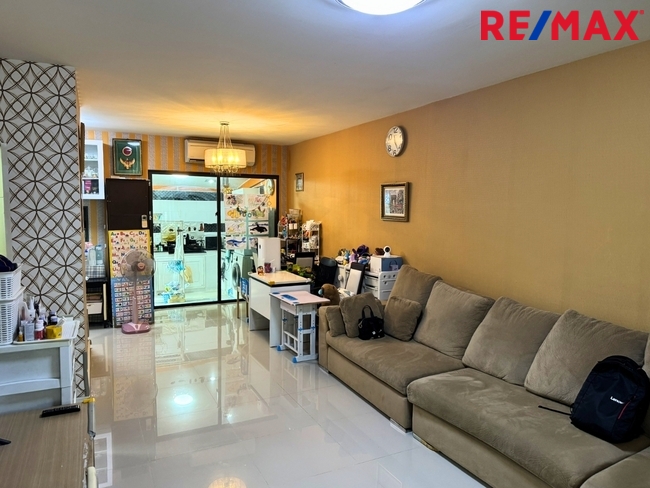 ทาวน์เฮ้าส์ Town Avenue Rama 2 Soi 30 กรุงเทพมหานคร จอมทอง บางมด 3990000