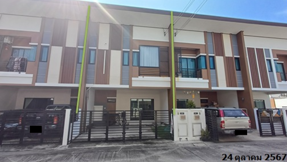 ทาวน์เฮ้าส์ บ้านฟ้า ทาวน์นี่ ปิ่นเกล้า-สาย 5 นครปฐม สามพราน บางกระทึก 2990000