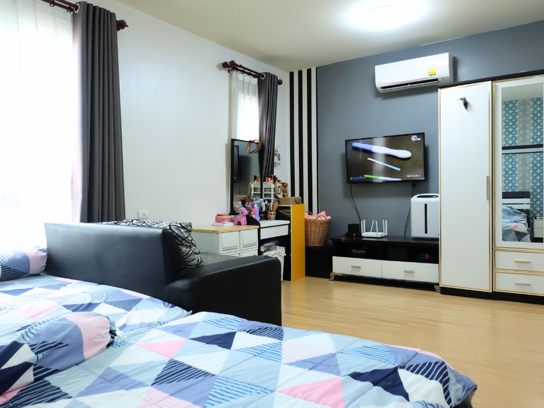 บ้านแฝด พาโนวิลเลจ ชลบุรี บางละมุง บางละมุง 2690000