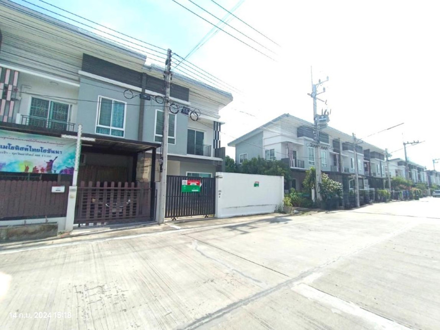 Townhouse Pathum Thani Khlong Luang Khlong Sam 2860000