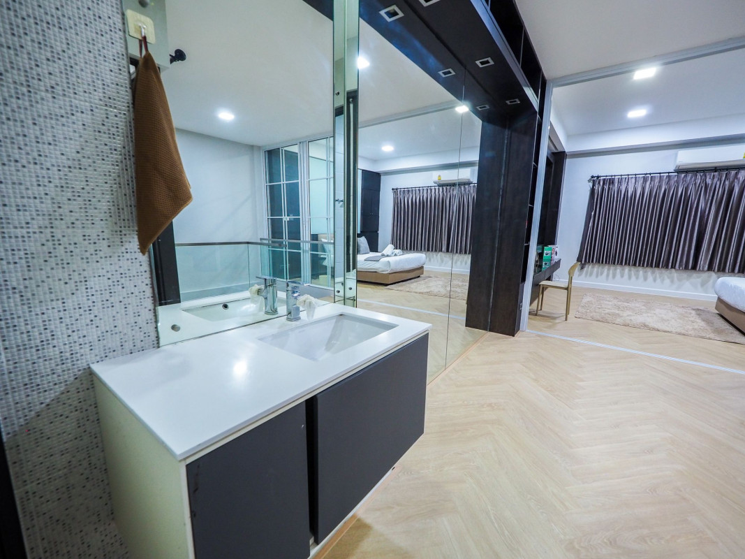 ทาวน์เฮ้าส์ The Terrace รามอินทรา 65 กรุงเทพมหานคร บางเขน ท่าแร้ง 8490000