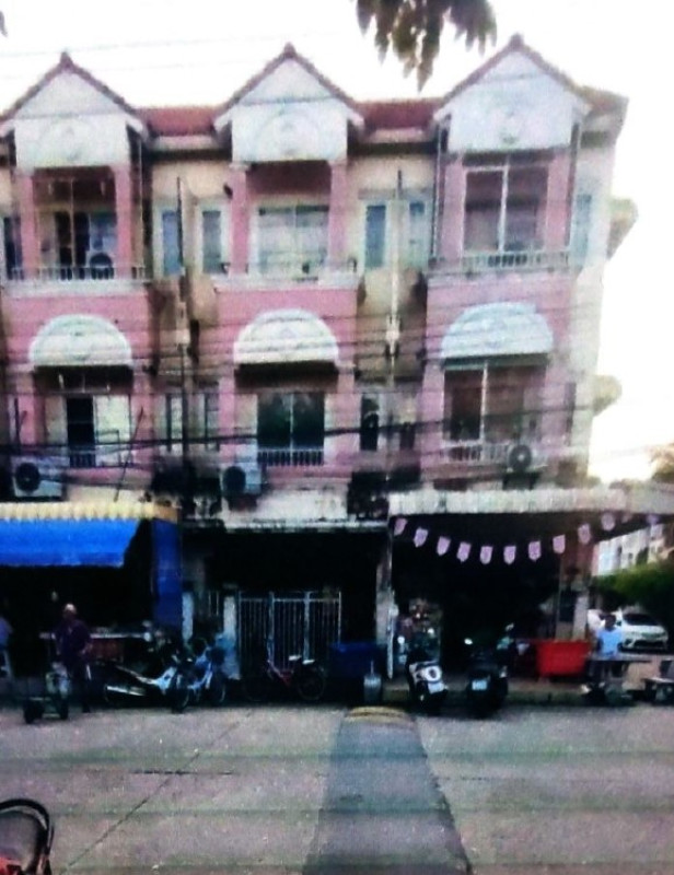 ทาวน์เฮ้าส์ นนทบุรี บางบัวทอง บางบัวทอง 2135400