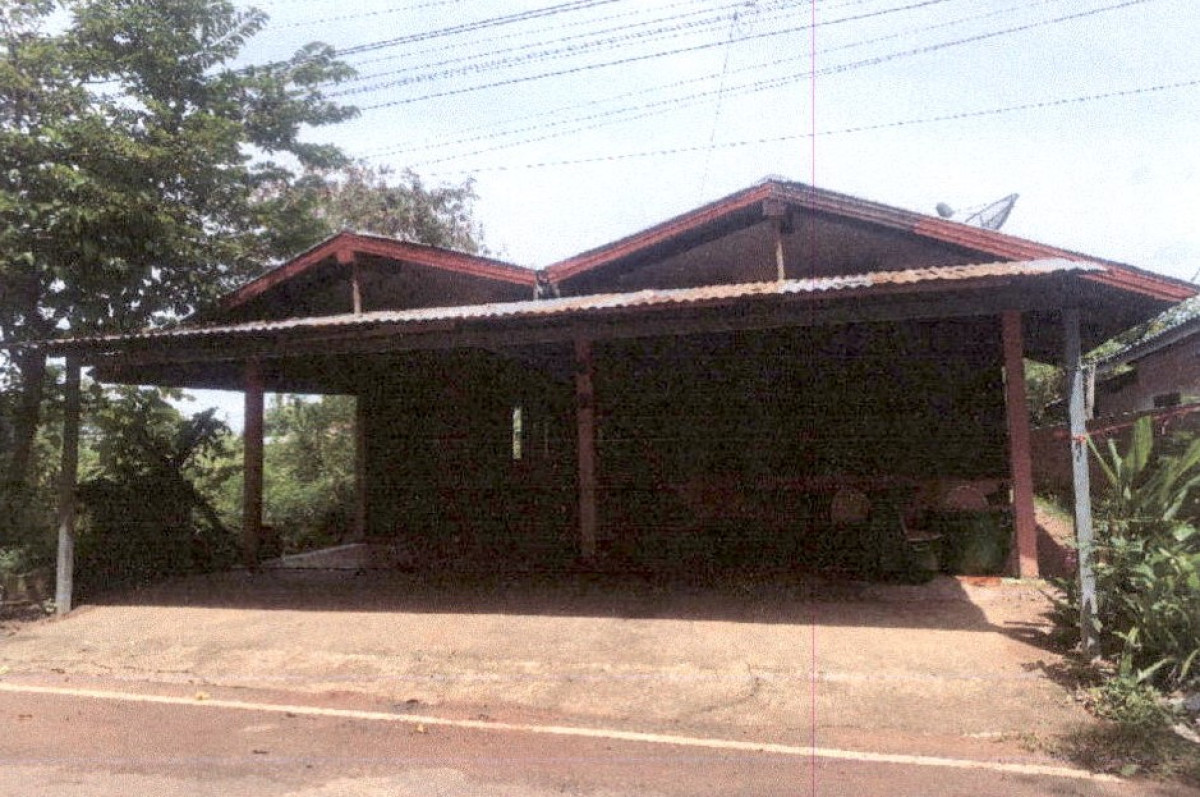 Single house Ubon Ratchathani Nam Yuen Si Wichian 516280
