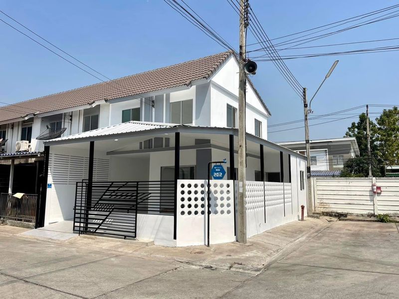 ทาวน์เฮ้าส์ บ้านพฤกษา 60 รังสิต - บางพูน ปทุมธานี เมืองปทุมธานี บางพูน 2490000