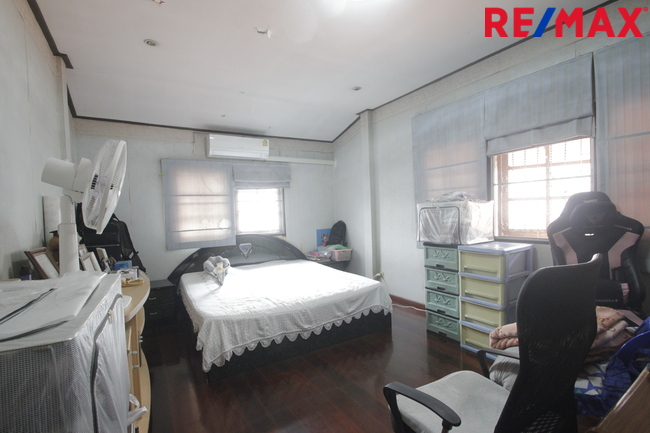 บ้านเดี่ยว กรุงเทพมหานคร ตลิ่งชัน คลองชักพระ 10200000