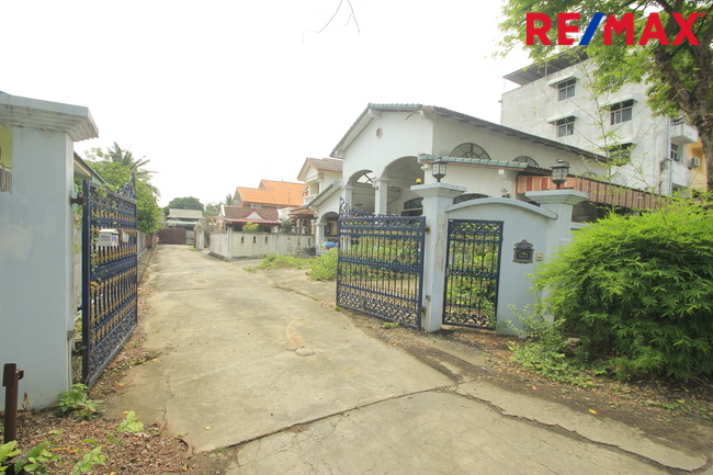 บ้านเดี่ยว กรุงเทพมหานคร ตลิ่งชัน คลองชักพระ 8900000