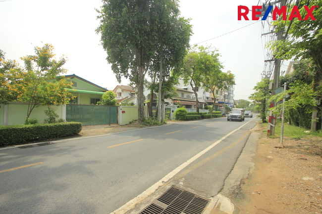 บ้านเดี่ยว กรุงเทพมหานคร ตลิ่งชัน คลองชักพระ 8900000