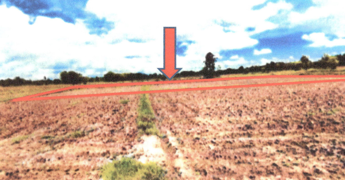 Residential land/lot Uttaradit Mueang Uttaradit Hat Kruat 141000