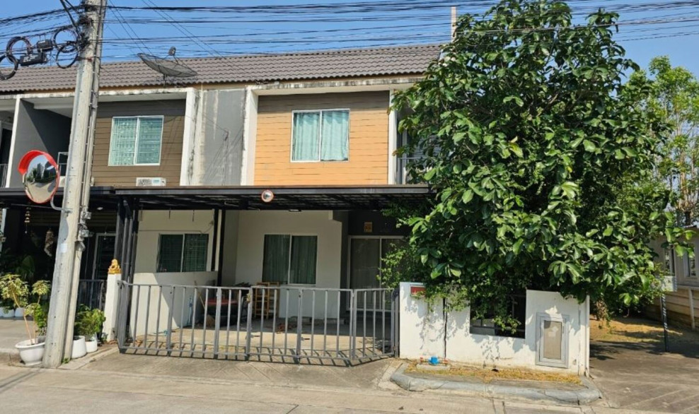 ทาวน์เฮ้าส์ ทาวน์เฮ้าส์ นนทบุรี นนทบุรี บางบัวทอง ละหาร 3600000