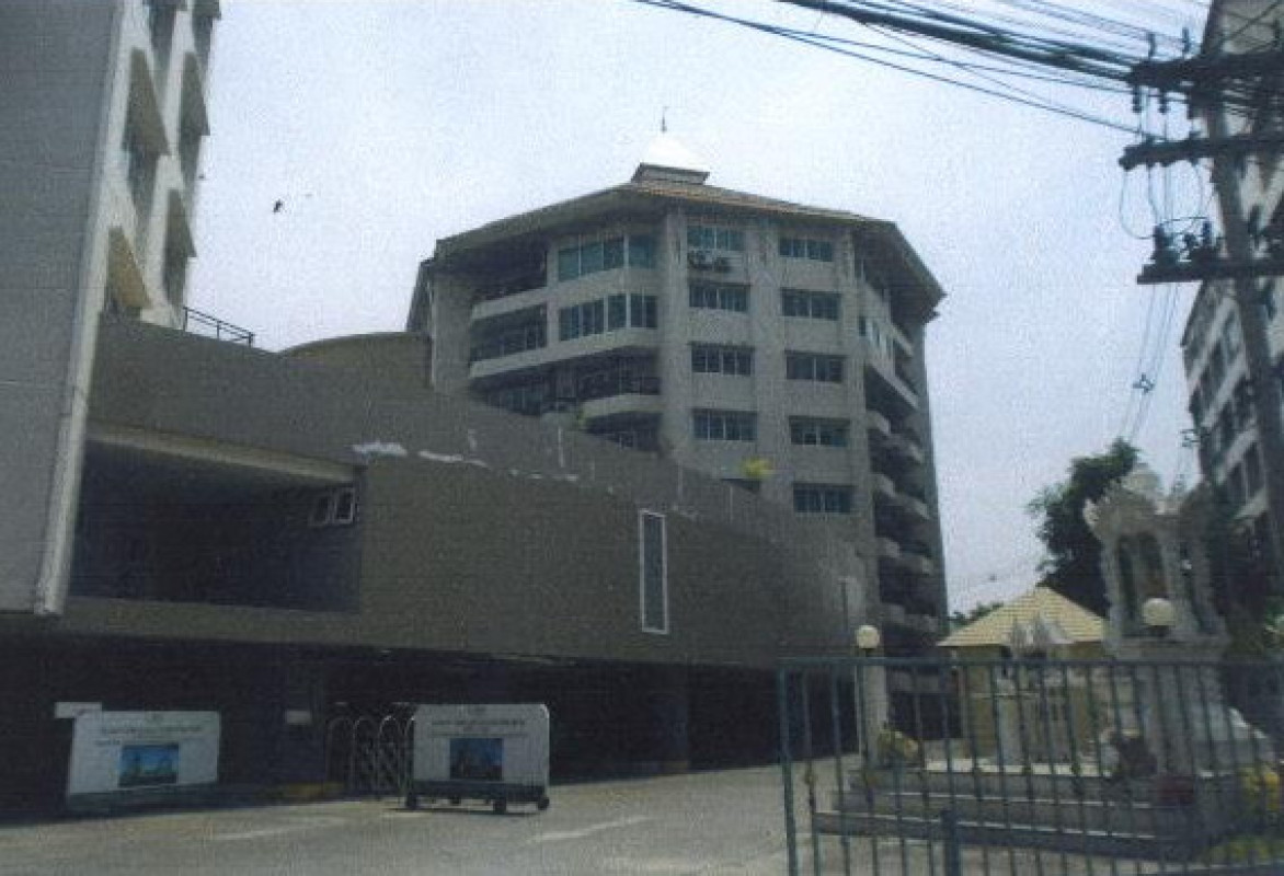 Condominium Tak   2127870