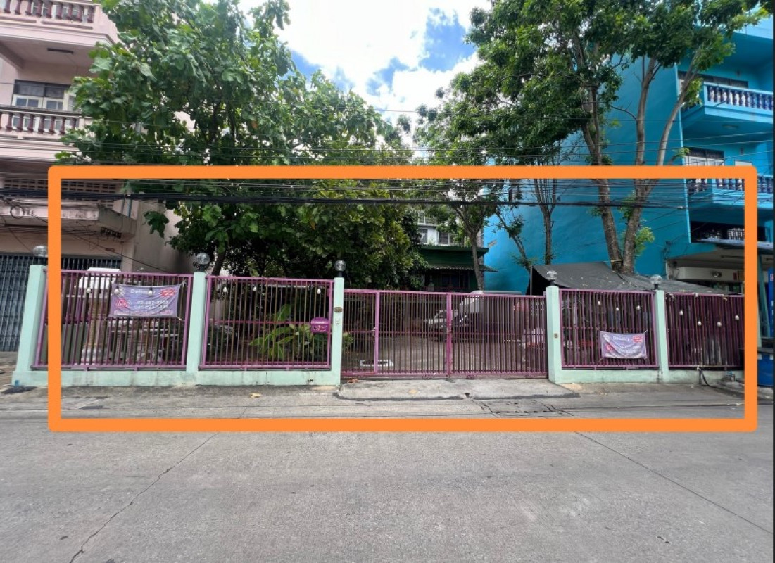 Townhouse Bangkok Phasi Charoen Bang Wa 5592800