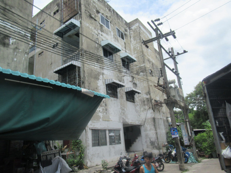 คอนโด บ้านสวนนครธน 2 กรุงเทพมหานคร บางแค หลักสอง 235000