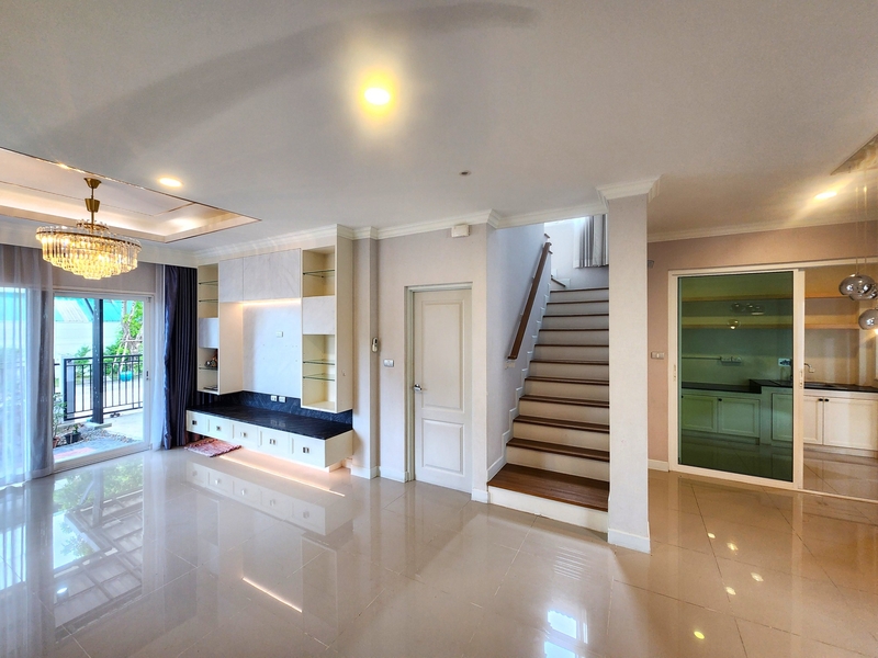 บ้านเดี่ยว เซนโทร พระราม 9-มอเตอร์เวย์ กรุงเทพมหานคร ลาดกระบัง คลองสองต้นนุ่น 6790000