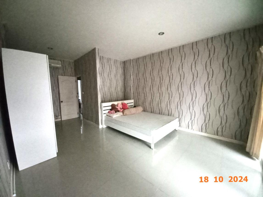 คอนโด บ้านสวนลลนา พัทยา ชลบุรี บางละมุง หนองปรือ 1176000