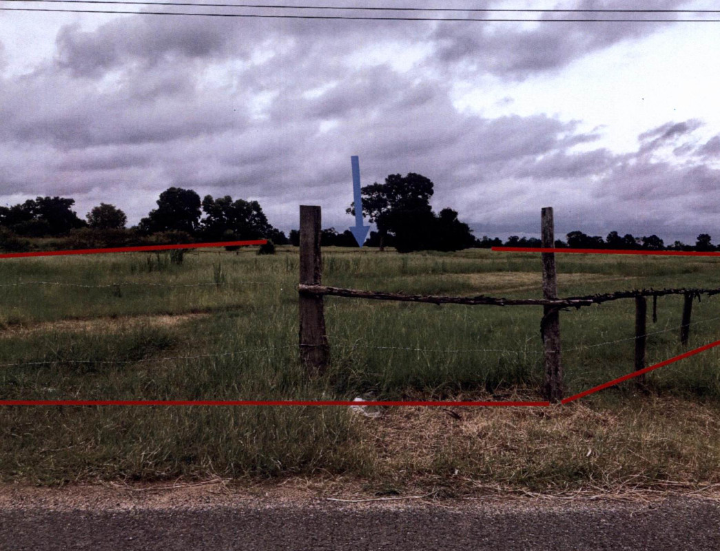 Residential land/lot Surin Rattanaburi Nam Khiao 360000