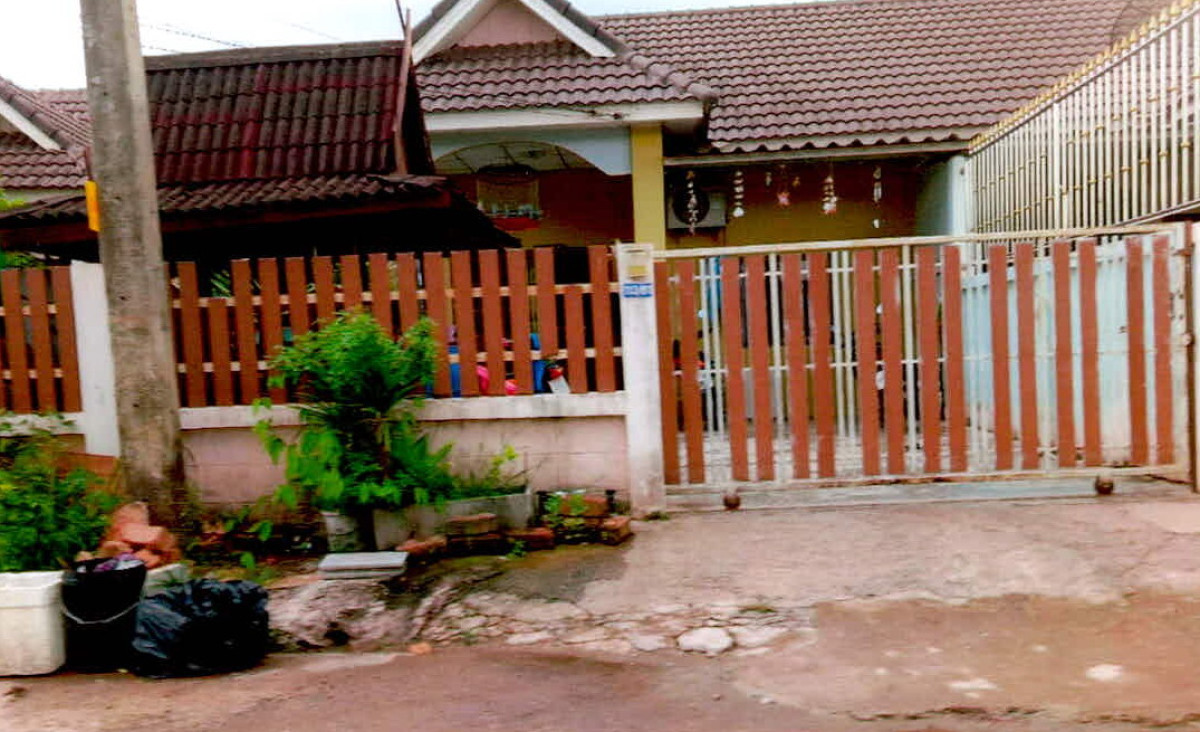 Townhouse Surat Thani Kanchanadit Tha Thong Mai 897000