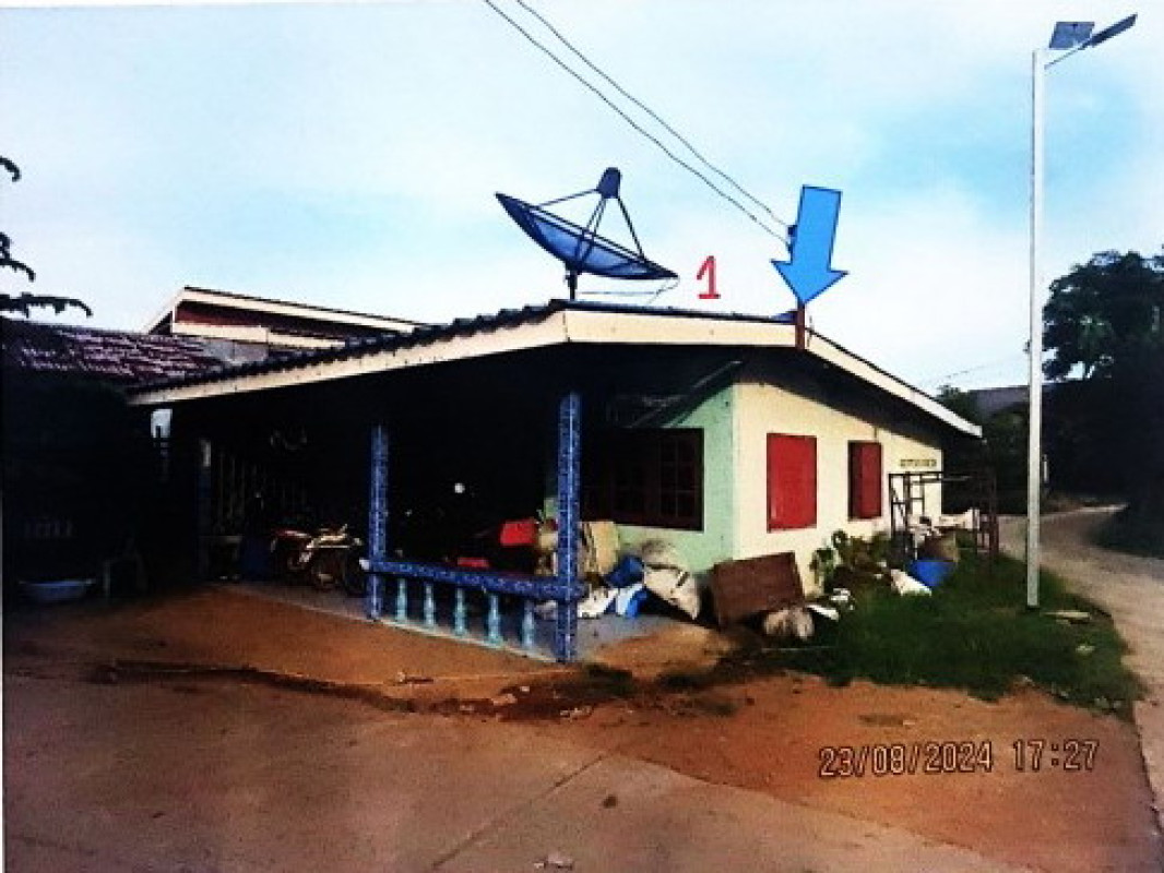 Single house Kamphaeng Phet Khanu Woralaksaburi Don Taeng 2911380