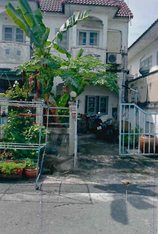 Residential land/lot Kamphaeng Phet Khanu Woralaksaburi Salok Bat 216000