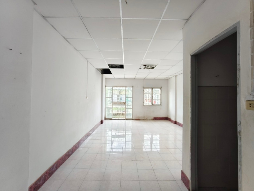 Condominium Samut Prakan Mueang Samut Prakan Samrong Nuea 293000