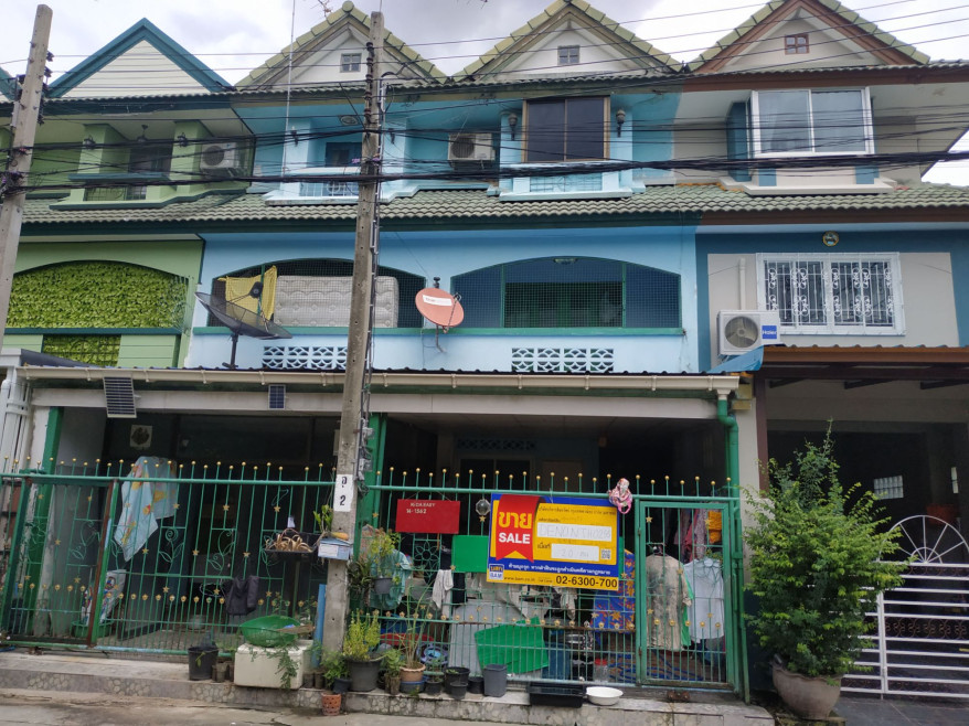 ทาวน์เฮ้าส์ บัวทองธานี นนทบุรี บางบัวทอง บางบัวทอง 1785000