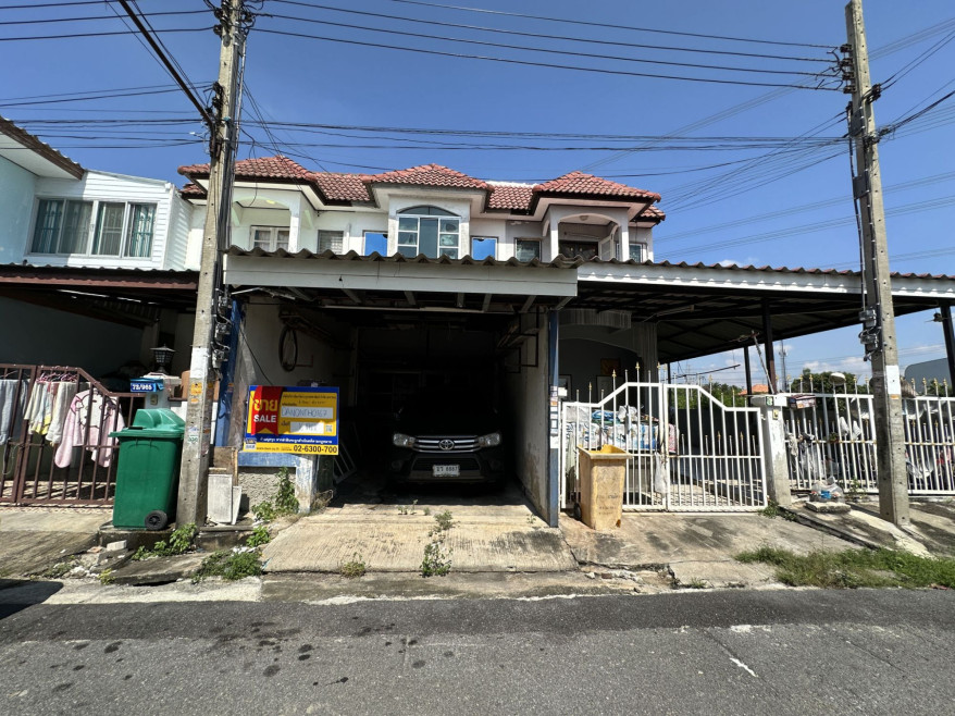 ทาวน์เฮ้าส์ เอเชียโฮมทาวน์ 1,3 นนทบุรี ไทรน้อย ไทรน้อย 893000