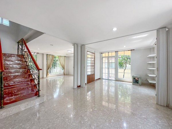 Single house Bangkok Phasi Charoen Bang Wa 10900000