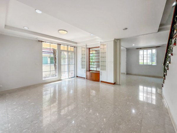 Single house Bangkok Phasi Charoen Bang Wa 10900000