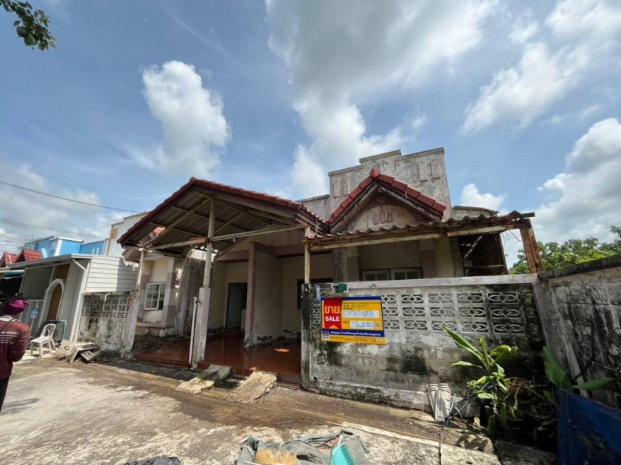 Townhouse Pathum Thani Thanyaburi Bueng Nam Rak 1103000