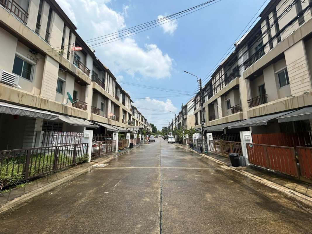 Townhouse Bangkok Thung Khru Thung Khru 3100000