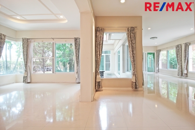 บ้านเดี่ยว ลัดดารมย์ อิลิแกนซ์ วงแหวน-สาทร กรุงเทพมหานคร บางแค หลักสอง 24000000
