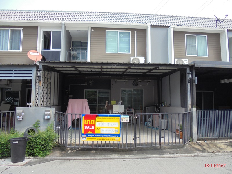 ทาวน์เฮ้าส์ เดอะคัลเลอร์ พรีเมียมฯ ปทุมธานี ลำลูกกา ลาดสวาย 1785000