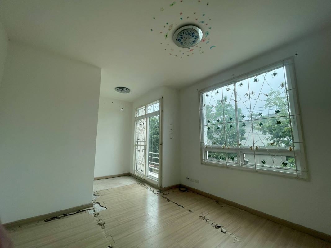 บ้านแฝด เจ.เอส.พี.ซิตี้ ฉะเชิงเทรา บ้านโพธิ์ แสนภูดาษ 3150000