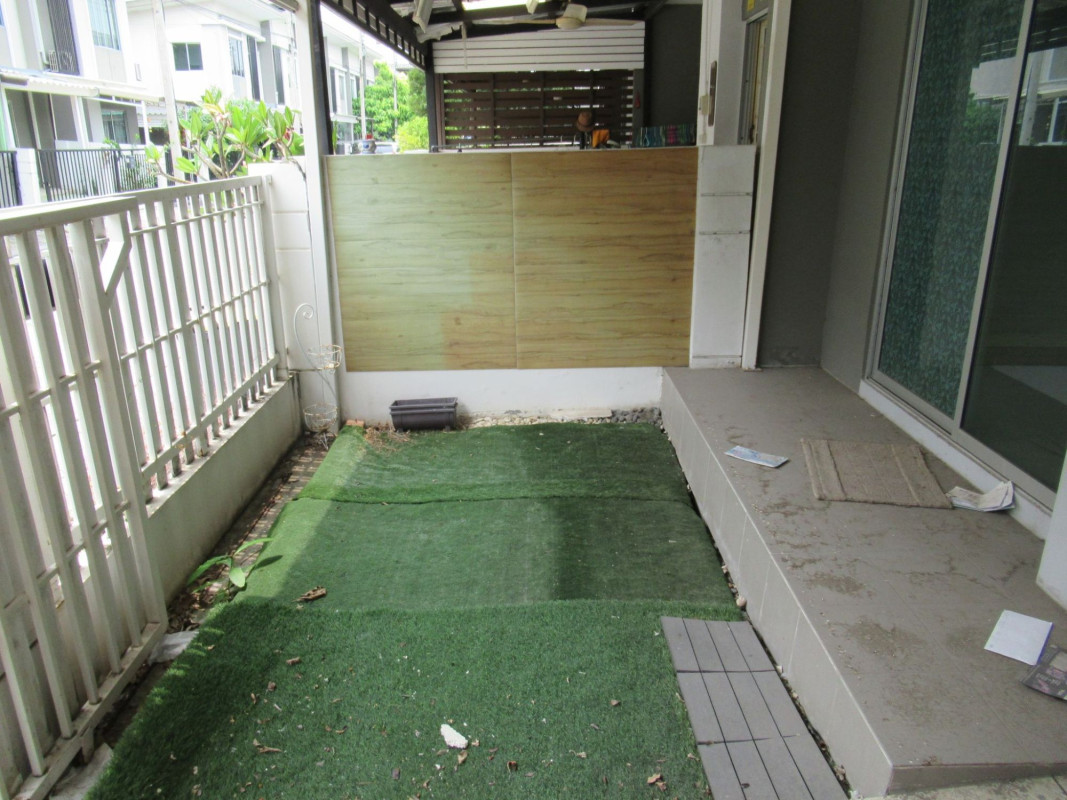 Townhouse Nakhon Pathom Sam Phran Krathum Lom 2310000