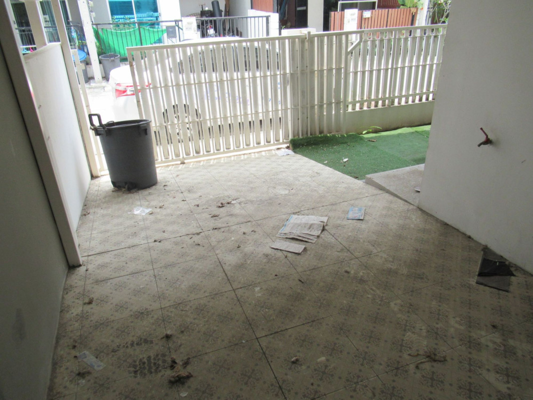 Townhouse Nakhon Pathom Sam Phran Krathum Lom 2310000