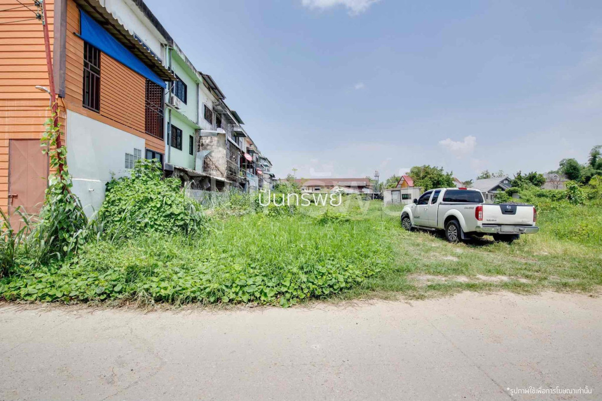 Residential land/lot Chiang Mai Mueang Chiang Mai Tha Sala 134783000